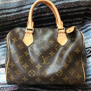Louis Vuitton Speedy 25